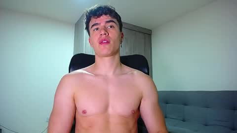 Andre Parker online show from May 14, 11:47 pm