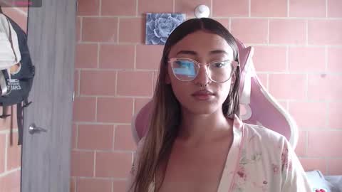 Andrea  online show from February 12, 1:58 pm