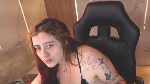 andrea_tasty_tf online show from June 9, 2:06 pm