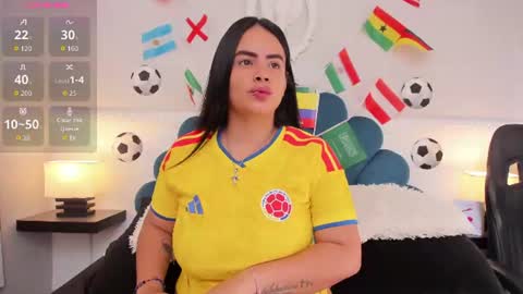 andreahgil online show from July 7, 12:53 pm