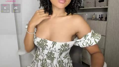 Andrea  online show from November 13, 1:14 pm