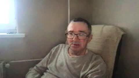 Snapshot of andreass60 chatting on January 9, 11:14 am andreass60 online show from January 9, 11:14 am