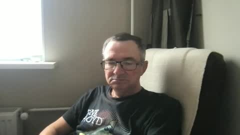 Snapshot of andreass60 chatting on September 22, 8:29 am andreass60 online show from September 22, 8:29 am