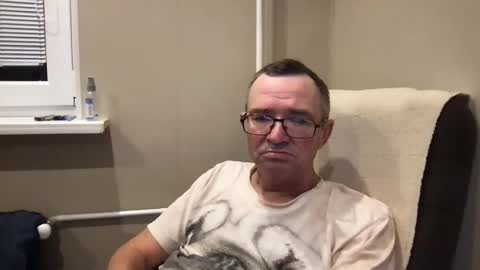 Snapshot of andreass60 chatting on December 30, 5:26 am andreass60 online show from December 30, 5:26 am