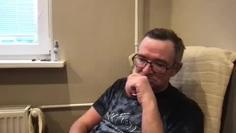 Snapshot of andreass60 chatting on January 27, 7:03 am andreass60 online show from January 27, 7:03 am