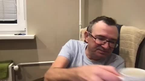 Snapshot of andreass60 chatting on January 3, 5:17 am andreass60 online show from January 3, 5:17 am