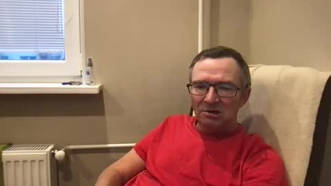 Snapshot of andreass60 chatting on December 5, 8:05 am andreass60 online show from December 5, 8:05 am