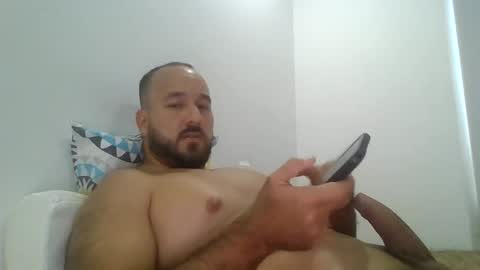 andressx06 online show from April 29, 9:52 pm