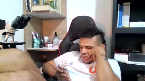 andrew_jaay online show from November 16, 12:34 am