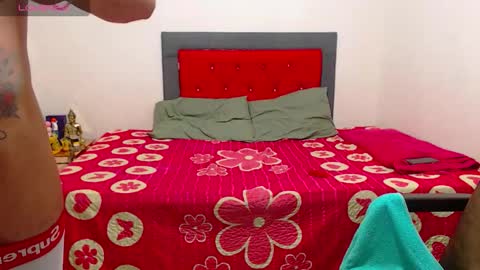 MIA and AUSTING online show from October 29, 11:56 am