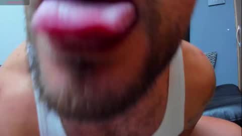 Andrew Diaz online show from February 25, 3:52 am