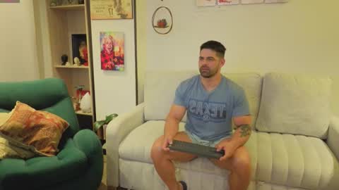 Andrew online show from March 31, 2:34 am