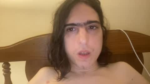 andrewk33333333 online show from June 13, 5:18 am