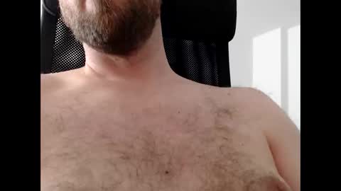 andy868739 online show from April 16, 9:31 am