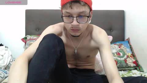 Snapshot of andy_bunny_lover chatting on December 20, 1:36 am ANDY online show from December 20, 1:36 am