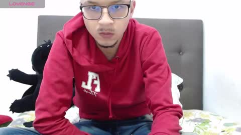 Snapshot of andy_bunny_lover chatting on December 31, 1:15 am ANDY online show from December 31, 1:15 am