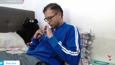 Snapshot of andy_bunny_lover chatting on September 19, 2:59 am ANDY online show from September 19, 2:59 am
