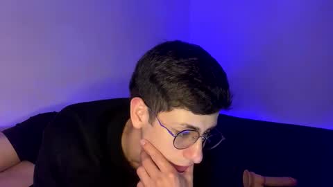 andy_collins__ online show from February 28, 3:15 am