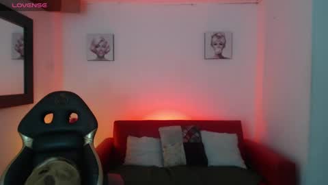 andy_eagleton_20 online show from June 7, 3:11 am