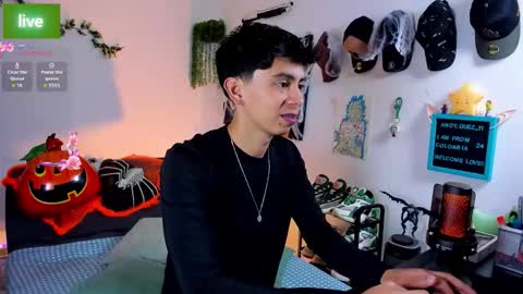 Snapshot of andy_guez_11 chatting on October 20, 10:09 am andy_guez_11 online show from October 20, 10:09 am