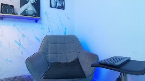 ANDY online show from November 27, 1:02 am