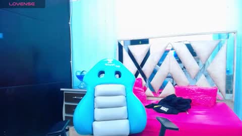 andy online show from October 4, 12:25 pm