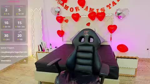 Snapshot of andy_tay1 chatting on February 19, 9:39 am Andy tay online show from February 19, 9:39 am