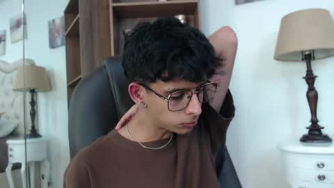 andyxibrat online show from April 13, 6:56 pm