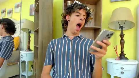 Snapshot of andyxibrat chatting on October 13, 7:27 pm andyxibrat online show from October 13, 7:27 pm
