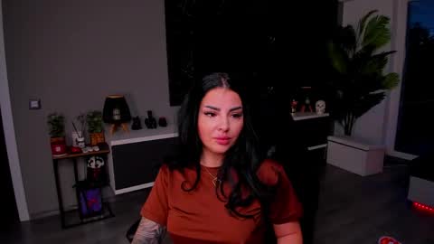Anne online show from May 10, 5:41 pm