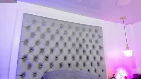 anette_cooper online show from June 16, 4:05 am