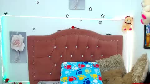 Snapshot of ange_drty chatting on January 12, 8:03 pm ange_drty online show from January 12, 8:03 pm