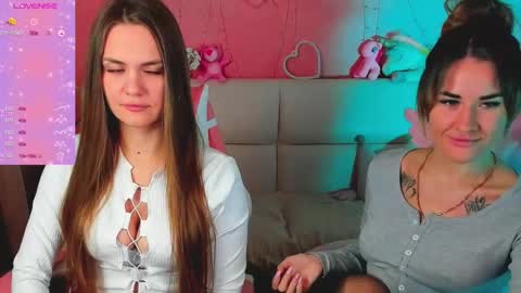 Ivanna and Jessica online show from May 3, 3:23 am