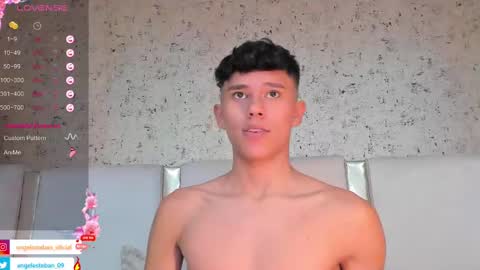 Snapshot of angel_esteban_fx chatting on March 4, 7:19 am ngel Esteban online show from March 4, 7:19 am