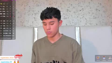 Snapshot of angel_esteban_fx chatting on February 23, 6:49 am ngel Esteban online show from February 23, 6:49 am