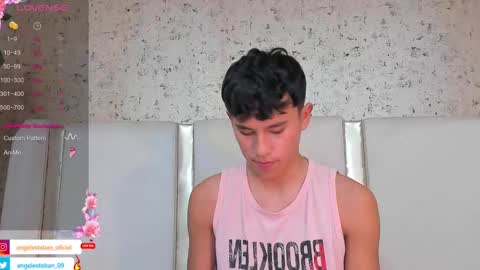Snapshot of angel_esteban_fx chatting on February 16, 6:54 am ngel Esteban online show from February 16, 6:54 am