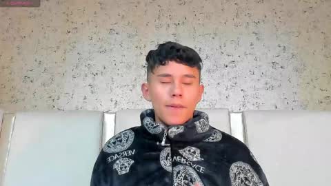 Snapshot of angel_esteban_fx chatting on March 8, 10:11 am ngel Esteban online show from March 8, 10:11 am