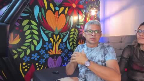 angela and bruno online show from February 8, 2:47 am