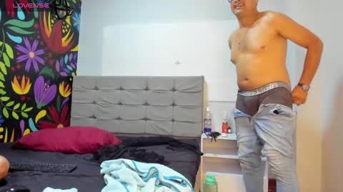 angela and bruno online show from February 1, 1:20 pm