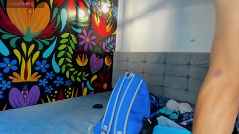 angela and bruno online show from February 17, 10:18 am