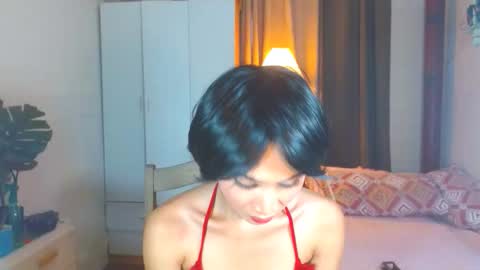 angela online show from October 14, 4:04 am