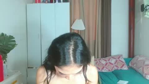 angela online show from March 4, 4:27 am