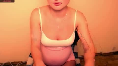 Alice online show from November 28, 12:45 pm