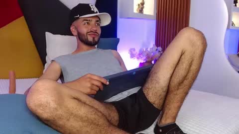 Angel online show from March 20, 4:28 am