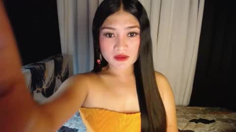 Angie online show from November 9, 1:09 am