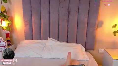 angelicaa_garcia online show from June 21, 1:06 pm