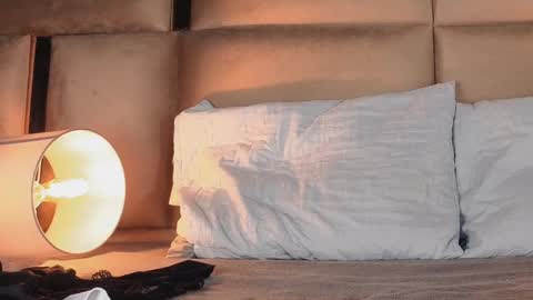 angelinepossy online show from September 29, 10:31 pm