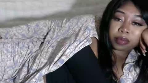angeliquebelcaliz online show from June 7, 12:38 am