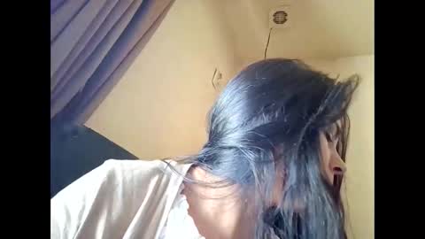 angelldemon789134 online show from May 18, 6:52 am