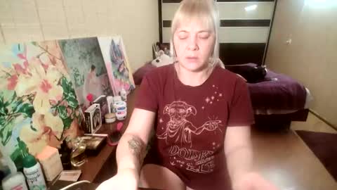 angelleah online show from January 8, 4:35 pm